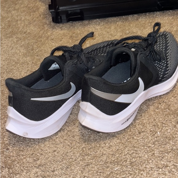 Nike Womens Running Shoes - Picture 3 of 5